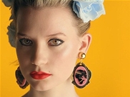 Миа Васикоска для Miu Miu
